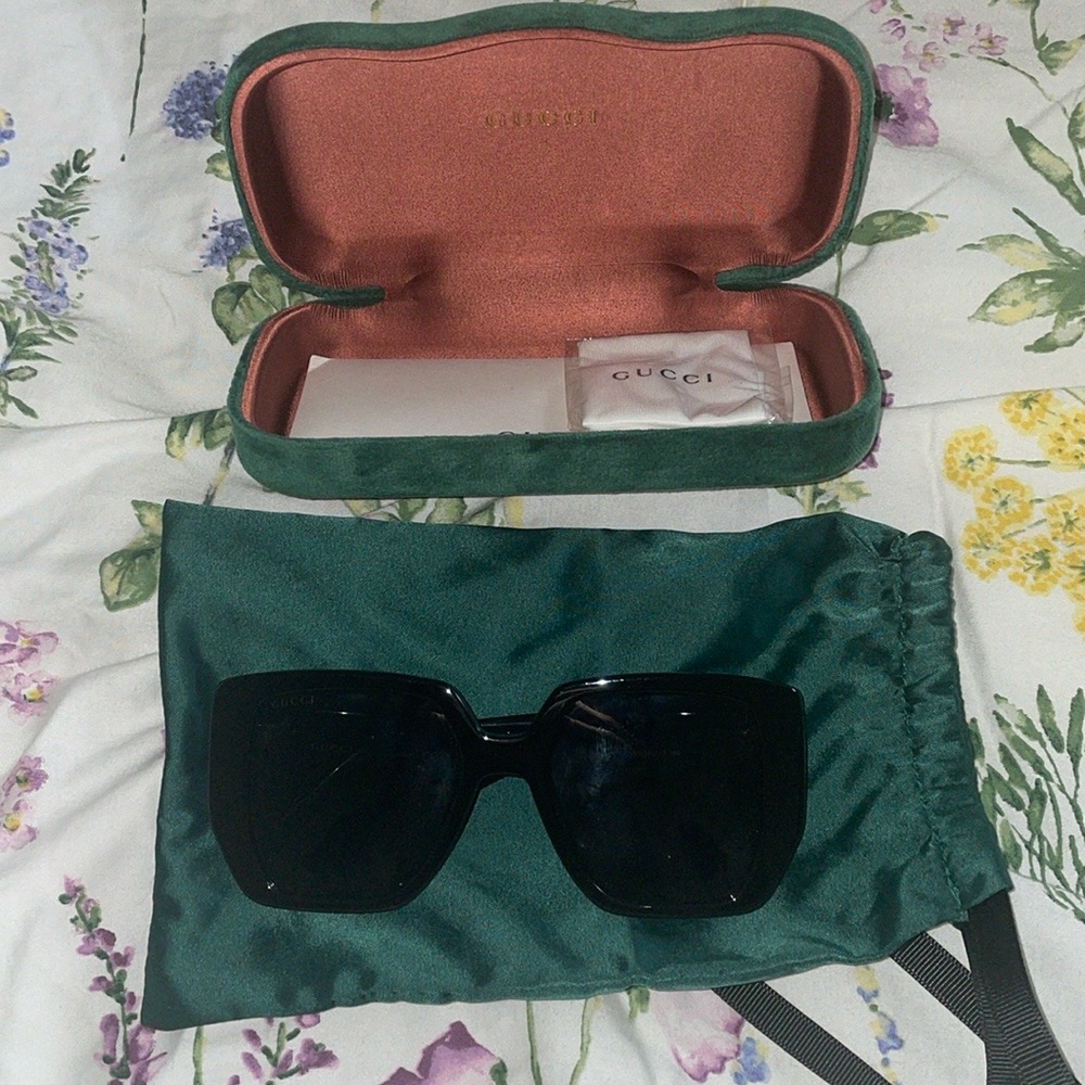 Gucci glasses